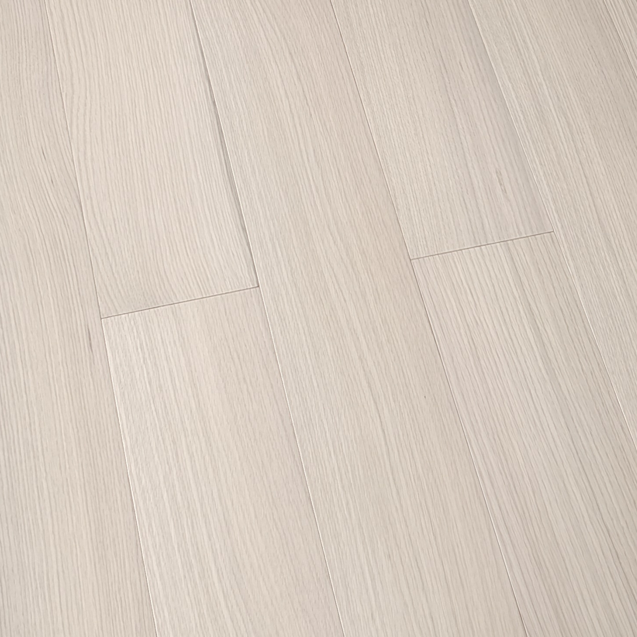 SC-002 栎木 直纹奶白